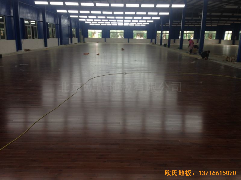 �Ĵ��d�(y��ng)��(g��)�����^�w���ذ尲�b����4