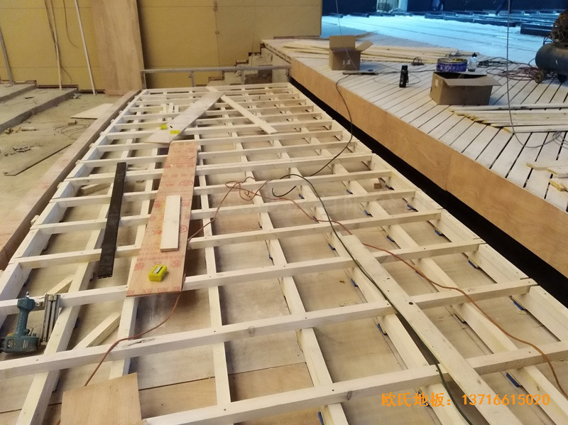 �ӱ��ȷ�����ͬ�ČW(xu��)У���_(t��i)�w���ذ���O(sh��)����